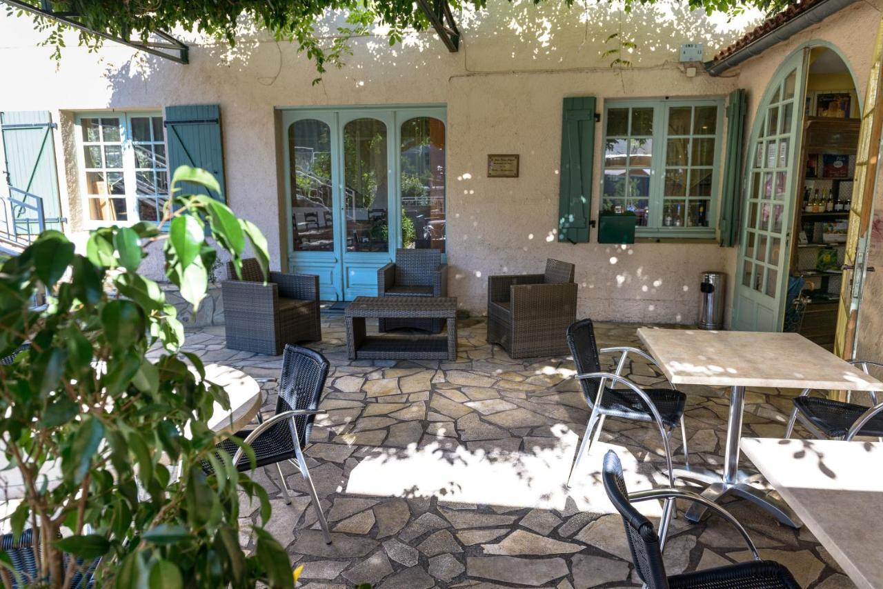 Logis Hotel Restaurant Du Pont Ambialet Exterior foto